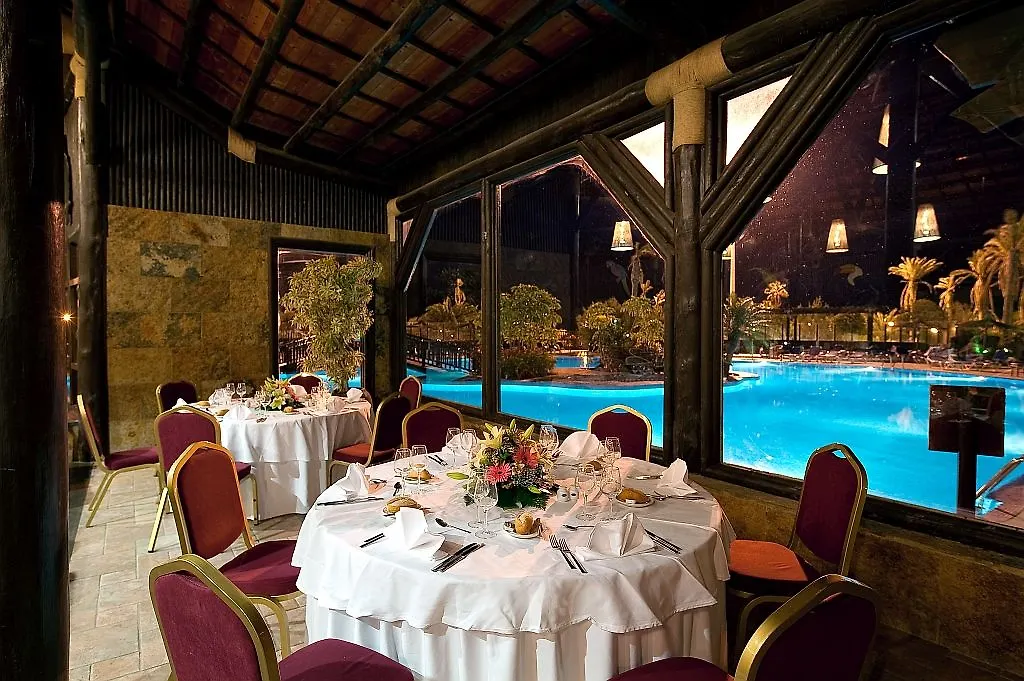 Elba Sara Beach & Golf Resort Caleta De Fuste 4*,